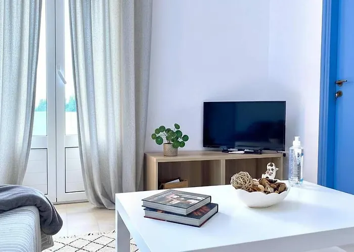 Blue Marsis Escape Glifades